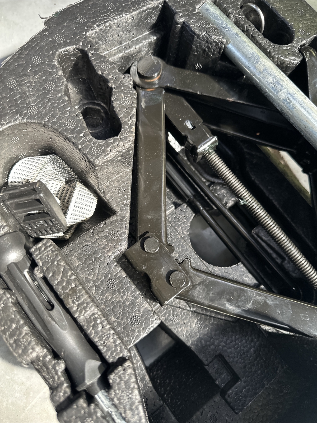 201119 VW JETTA Spare Tire Scissor Jack Tool Kit & Foam Carrier