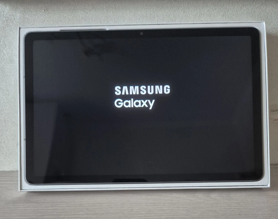 Galaxy Tab S9 FE - Immagine 2 di 3