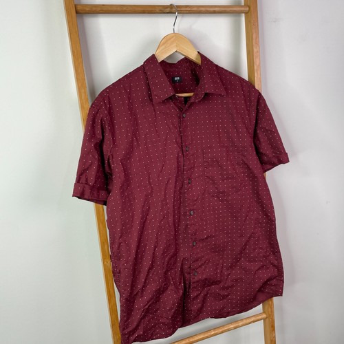 Uniqlo Button Up Shirt Mens Medium Purple Dotted Short Sleeve Casual Cotton - Picture 2 of 10