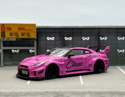 MINI GT LBWK 35GT-RR Pink＆Era CAR LC500 Amazon.com: (Pre-order) Mini GT LB-Silhouette WORKS GT