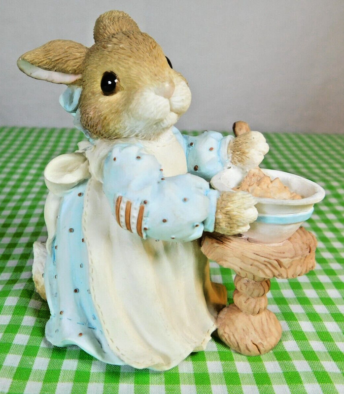 Vintage My Blushing Bunnies “A Mom Like You is a Blessing” Priscilla Hillman 199