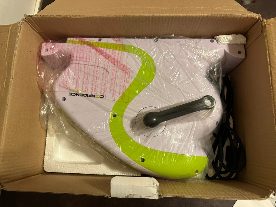 Mini bicicleta de ejercicio eléctrica motorizada Confidence Fitness pedal ejercitador Foto 2 de 4