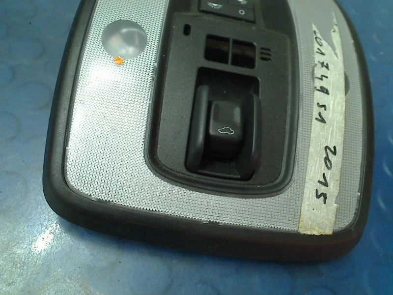 LUCI INTERNE Volvo V60 Cross Country I (FZ) 2015 39826641 Foto 3 de 4