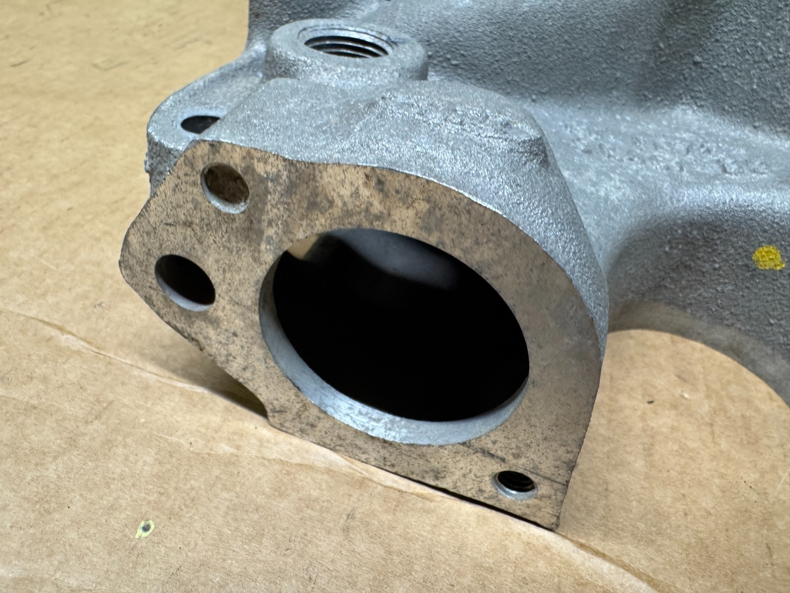 NOS Ford GT40 Lower Intake Manifold COBRA NON EGR GT 40P Mustang 87-93 94-95