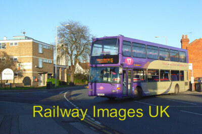 Bus Foto - Bus in Wokingham Road Reading c2007