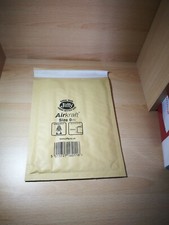 Royal Mail Jiffy Bag, Gold Size 0 x 25