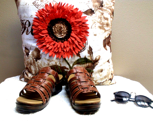 NEU! Dansko braune Leder Clogs / Keilsandaletten Größe EUR 39, US 8,5-9