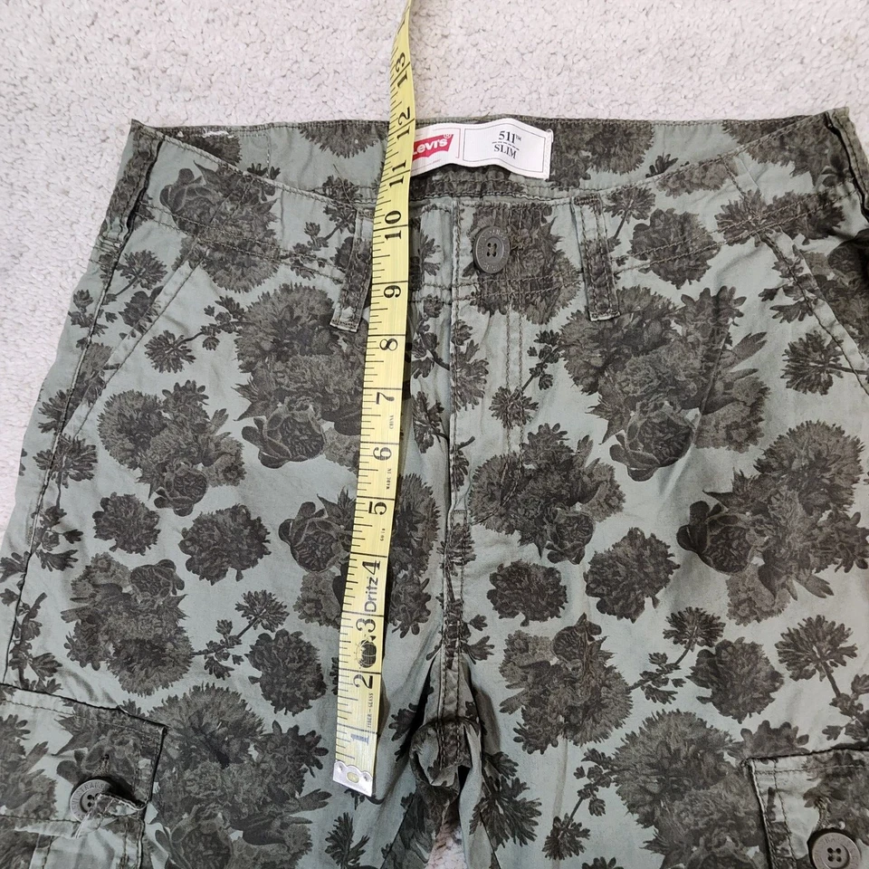 Size 14 Levi's 511 Slim Cargo Pants Floral Olive Camo Skinny 27x27 - Image 3 of 4