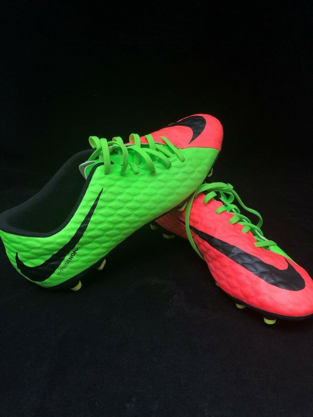 nike green hypervenom football boots