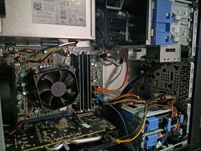 Dell Tower gaming PC i7 rx 580 8gb 32gb ram