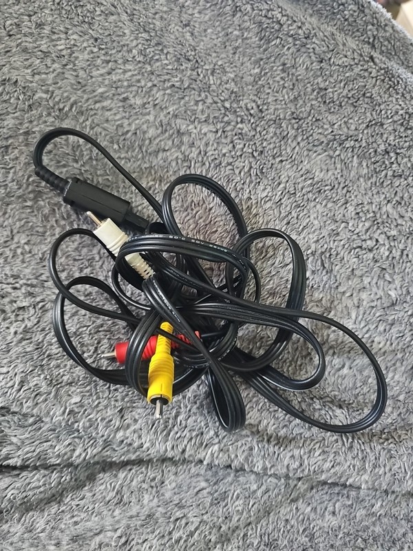 Nintendo Official OEM Video AV Composite Cable for Super SNES Gamecube N64 Used