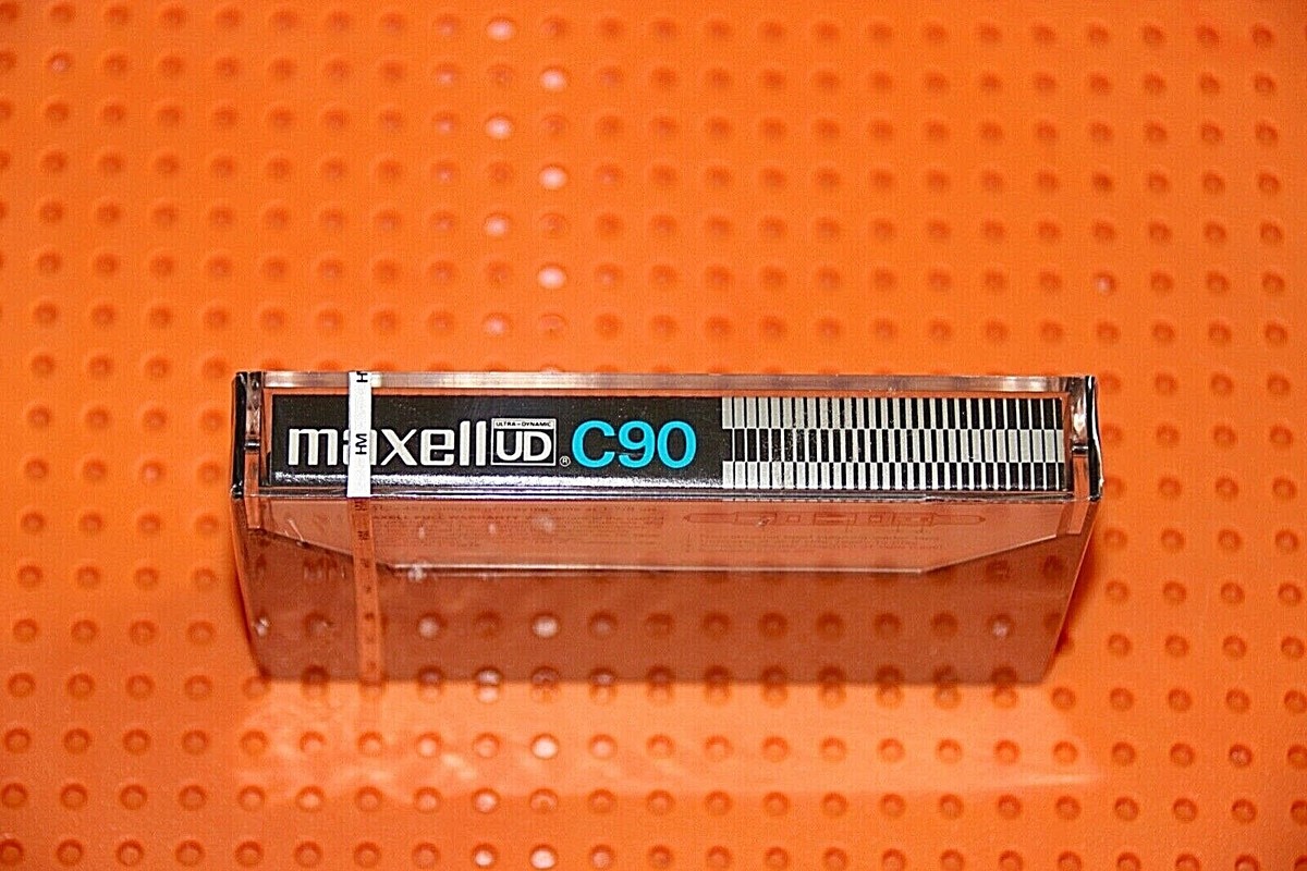 MAXELL UD 90 1975 JAPAN TYPE I BLANK CASSETTE TAPE (1