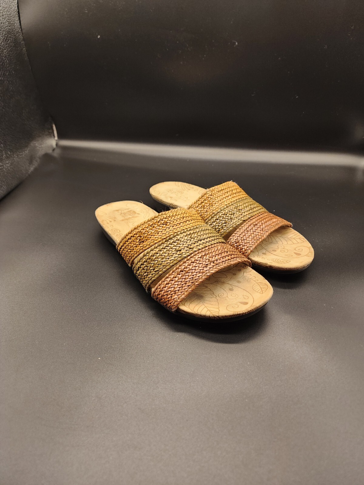 SBICCA Multi-colored 'Braid' Style Slide Sandals … - image 1