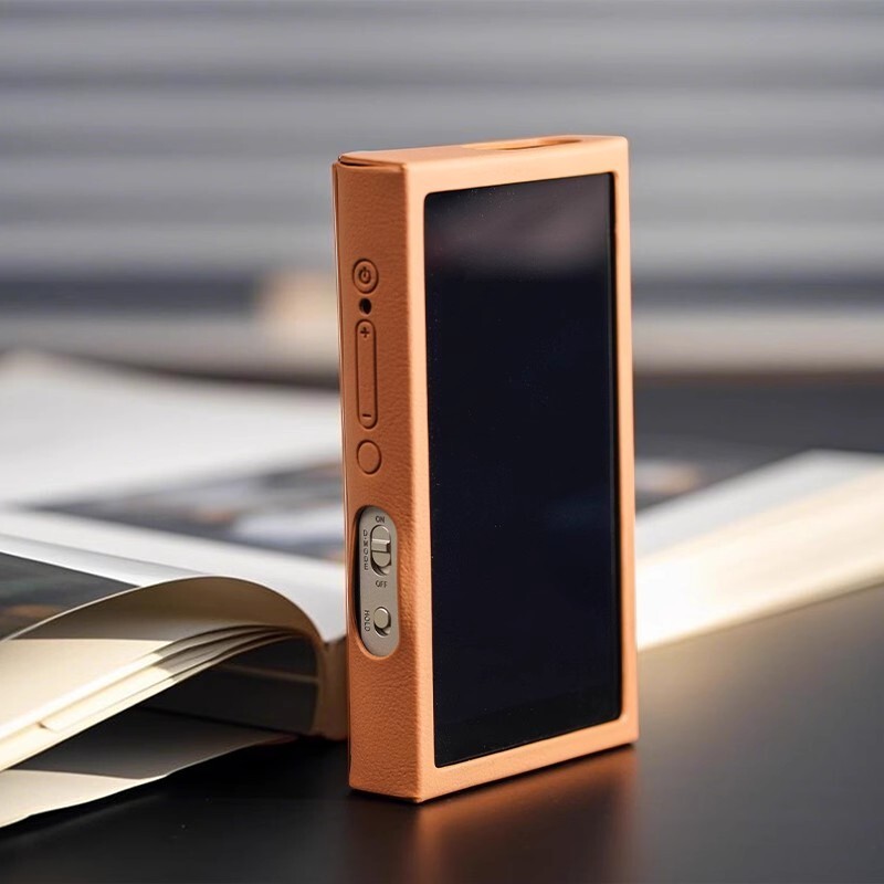 FiiO M21 Titanium Gold + PUレザーケース Brown FiiO M21 Titanium Gold + PUレザーケース Brown - メルカリ