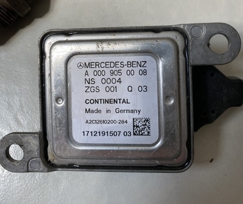 Original Mercedes NOx Sensor 0009050008  A0009050008,  Lambdasonde, Continental