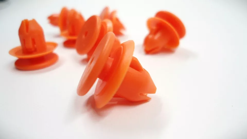 ¡24 CLIPS ACAMPANADOS GUARDABARROS NUEVOS! PARA VOLVO V70 S60 V60 XC60 XC70 XC90 2001-ON 8659732 Foto 3 de 3