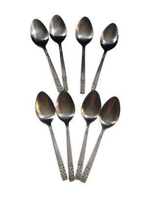 8 Customcraft Table Spoons Fleur de Lis Stainless Steel Flatware Taiwan