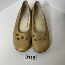 NINE WEST Woman’s Beige Nude Brown Leather Wedge Shoes Heels 8.5 Mary Jane Flats