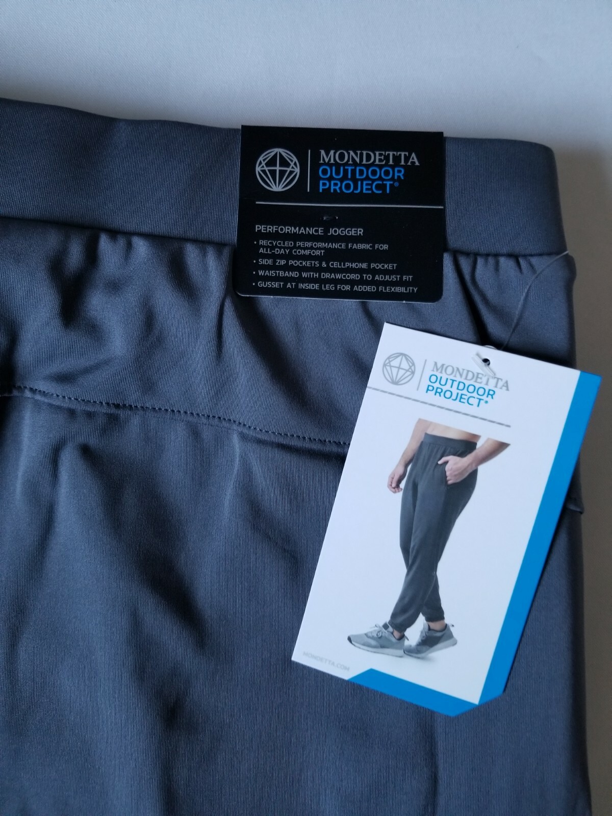 New Mondetta Outdoor Project Men's Performance Jogger Pants Great Gift