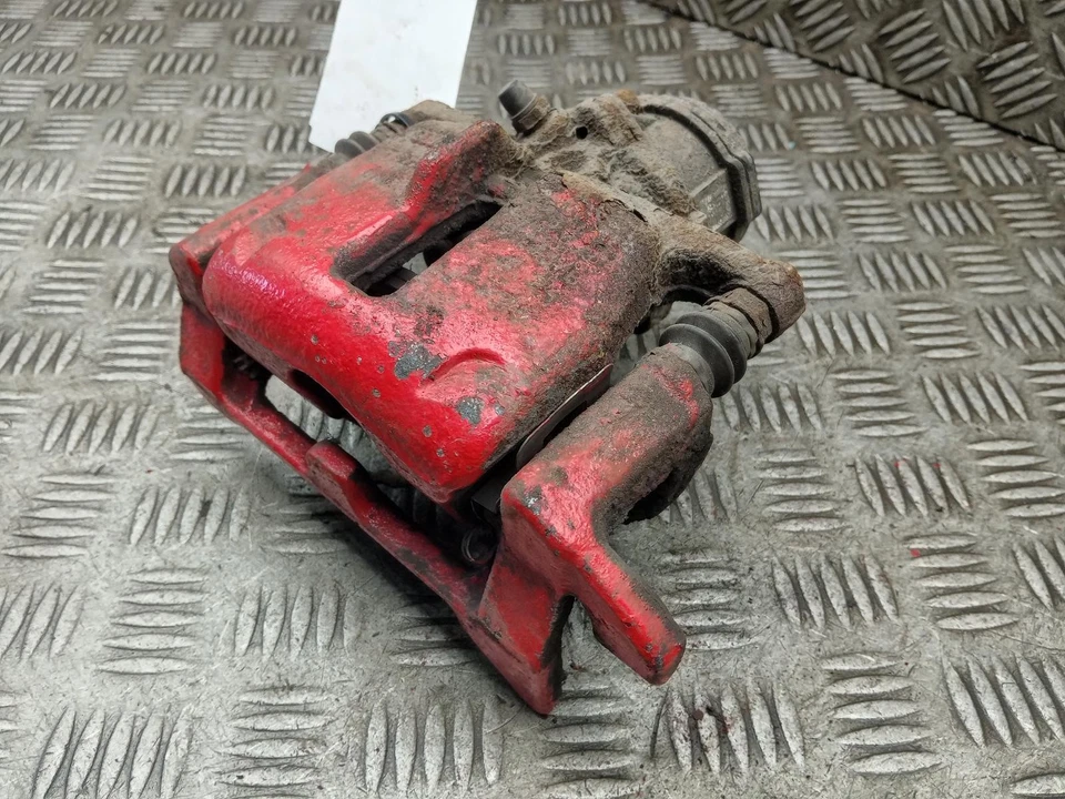 PINZA FRENO TRASERA DERECHA AUDI A5 8K0615404E MK1 2007-2016 Foto 4 de 4