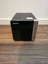 QNAP NAS (Network Attached Storage) Enclosure TS-464 (4-Bay) 8GB RAM