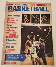 1971 College Pro Hi School Basketball Yearbook Scouting Magazine w/ Lew Alcindor