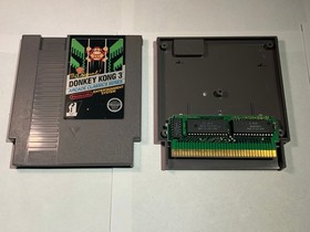 Donkey Kong 3 NES, CIB Complete, 5 Screw, Black Box, Hangtab, NON-CODE Working