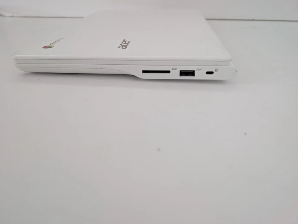 Acer Chromebook C720 ZHN 11.5" Touchscreen, ChromeOS Flex, Intel 1.4Ghz CPU, 4G - Image 3 of 4