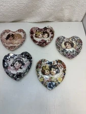 The Crestley Collection Heavenly Hearts Set of 5 Plates by Thomas L Cathey 93-94