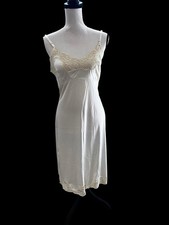 Wonder Maid Nylon Full Slip Nightgown Dress Lace Bodice White Vintage Size 34
