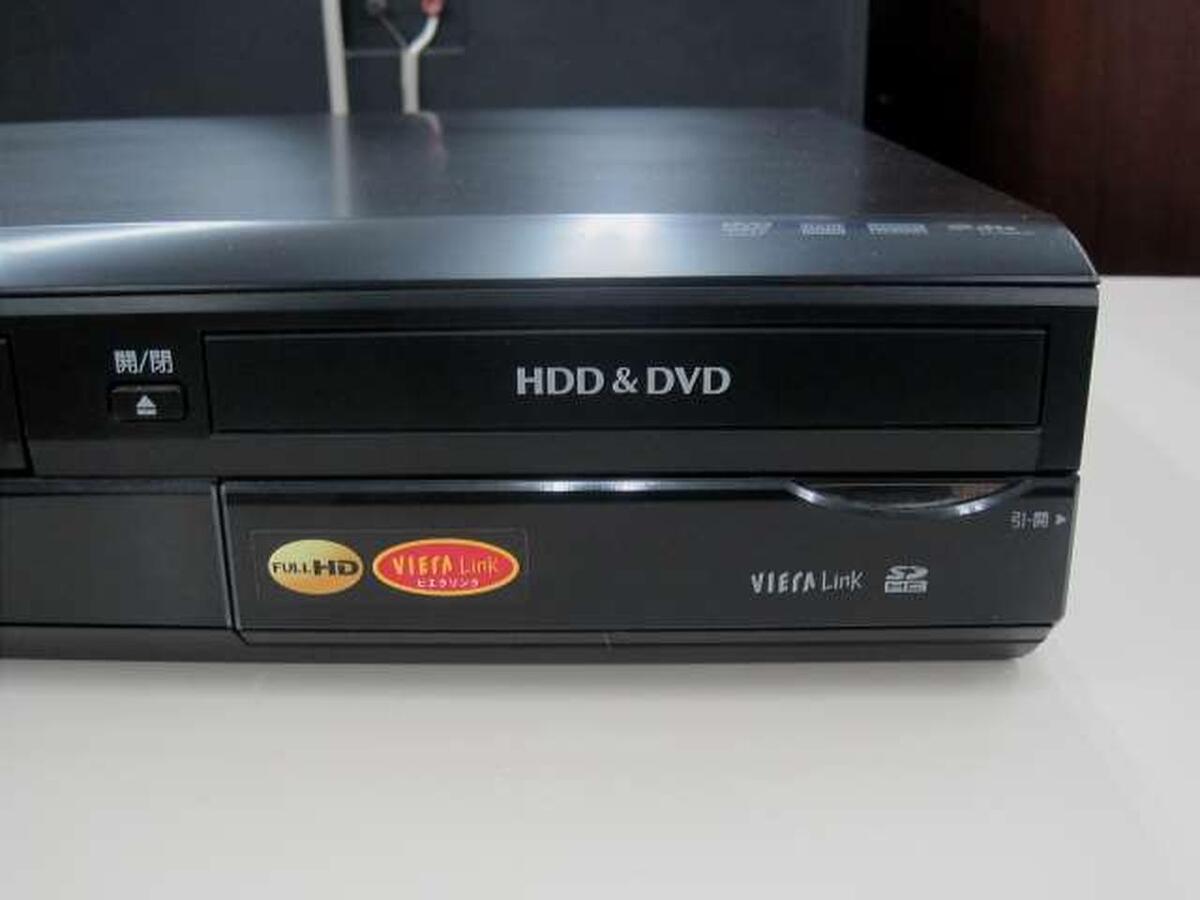 Panasonic DMR-XP22V VHS/DVD Recorder 250GB Good Condition Panasonic DMR-XP22V VHS/DVD Recorder 250GB Good Condition