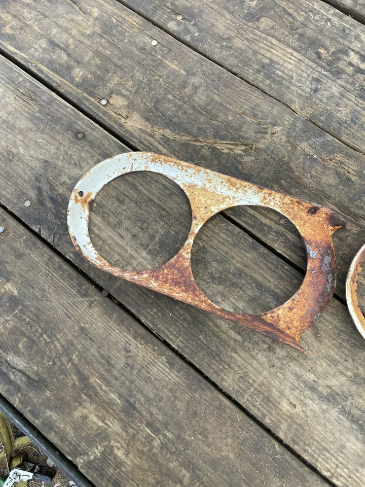 1960 (-66) Chevrolet camioneta pickup faros rejilla biseles panel suburbano fabricante de equipos originales Foto 2 de 4