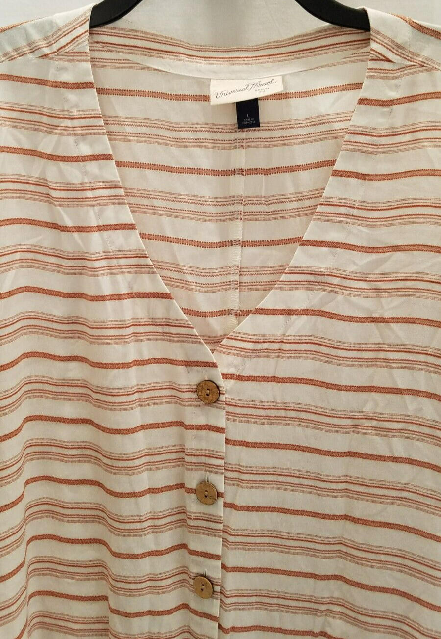 UNIVERSAL THREAD GOODS CO. BUTTON DOWN BLOUSE BRO… - image 4