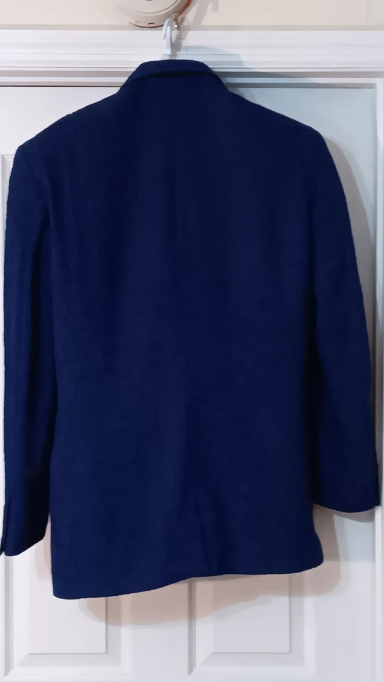 Versace V-2 Blazer Sports Coat  Size L Made In Switzerland - Image 2 of 4