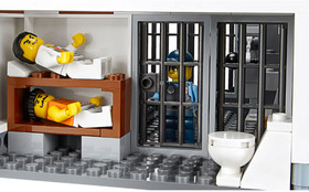 LEGO City 60130 Prison Island 100% Complete Retired Set - RARE