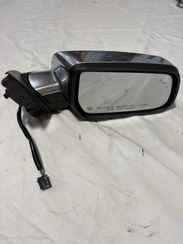2010 2011 2012 2013 2014 GMC Terrain Right Passengers Mirror With Blind Spot OEM