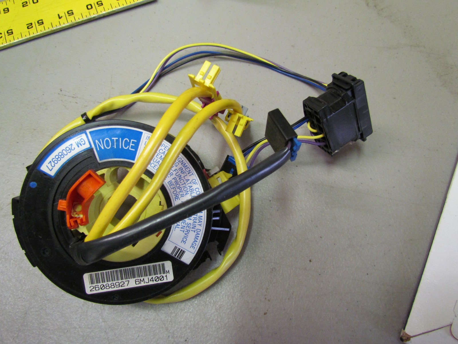 NEW GENUINE GM 26088927 INFLATABLE RESTRAINT STEERING WHEEL MODULE 