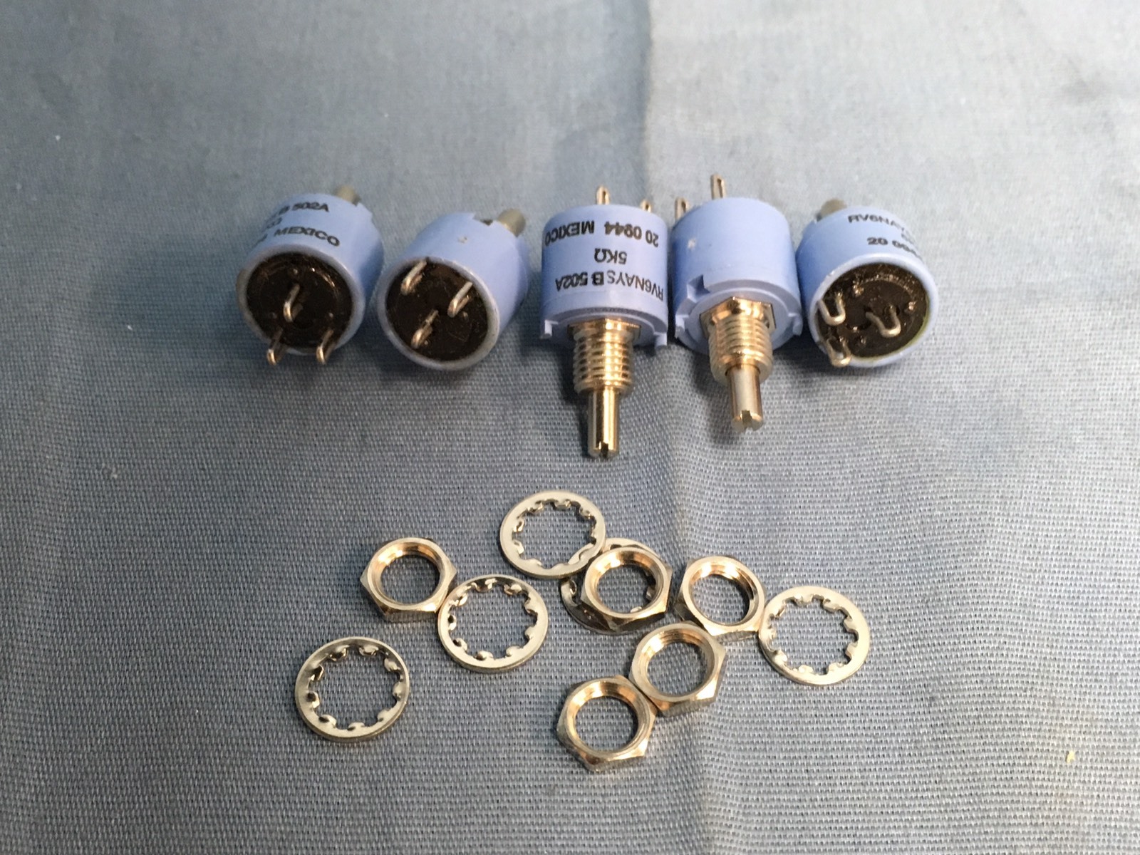 5 NEW Honeywell RV6NAYSB502A 0.5W Conductive Plastic Potentiometer 5KΩ Mil Style