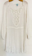 Disney Alice Through The Looking Glass Dress XS White Crochet  Relaxed Fairy