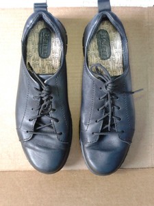 born shoes wide width