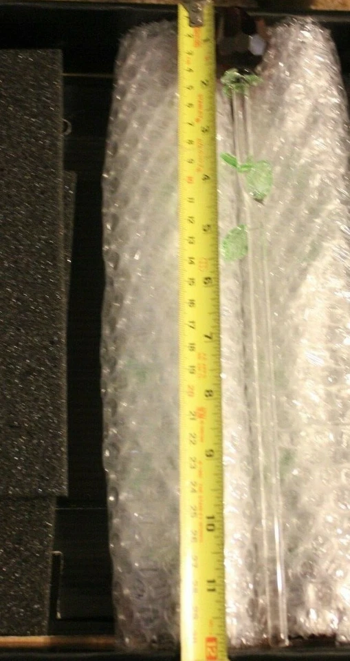 6 x 12 英寸红玻璃玫瑰花束带绿叶,情人节母亲节! — 第 4/4 张图片