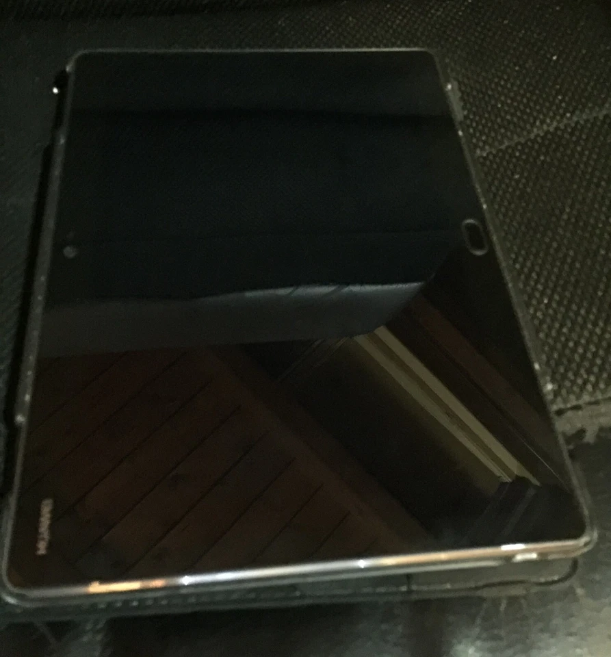 Huawei MediaPad M3 Lite 10 10,1" 32GB, Wi-Fi Tablet - Space Gray - Immagine 3 di 4