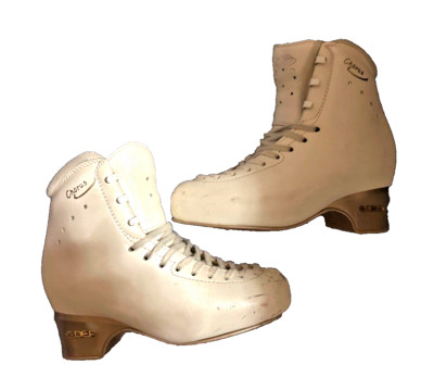 Edea Chorus Figure skating Boots Size 230B