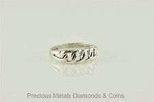 Cute Sterling Silver Interlocking Circle Braided Band Ring 925 Sz: 7.5