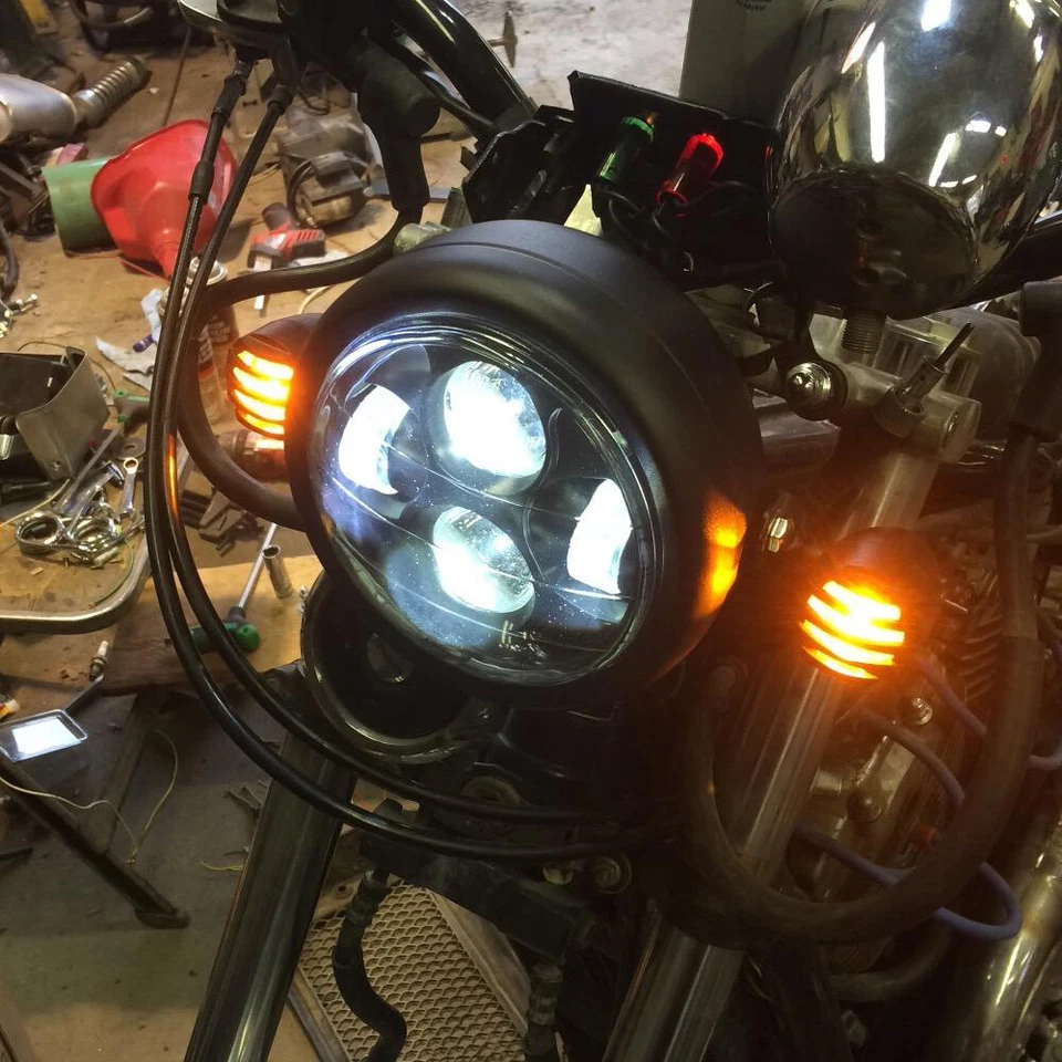 Universal 6.5" Motorcycle Hi/Lo Headlight LED Light W/ Bracket Mount For Harley - Image 3 of 4