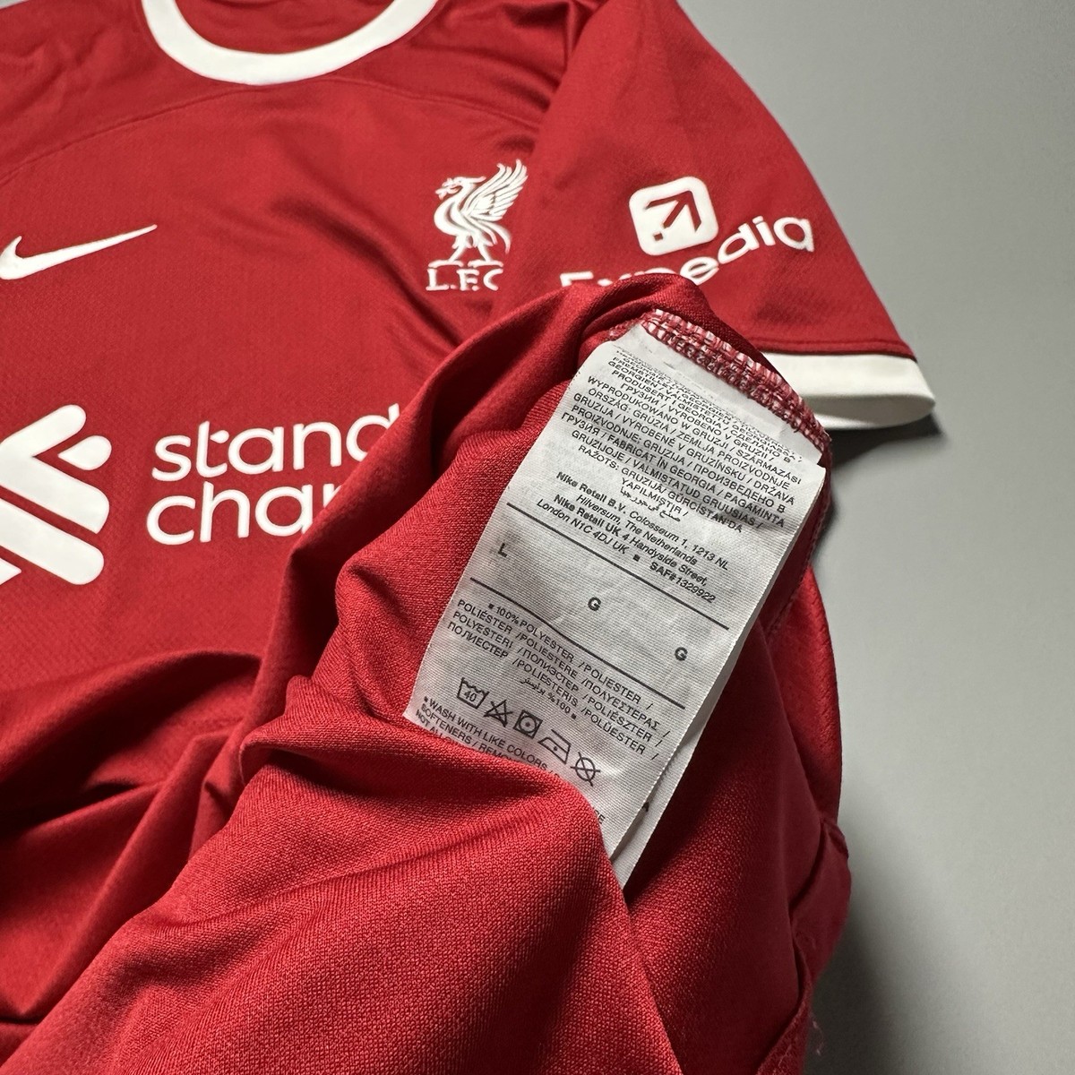 LIVERPOOL NIKE 2023/2024 SOCCER HOME JERSEY #8 SZOBOSZLAI SIZE “L