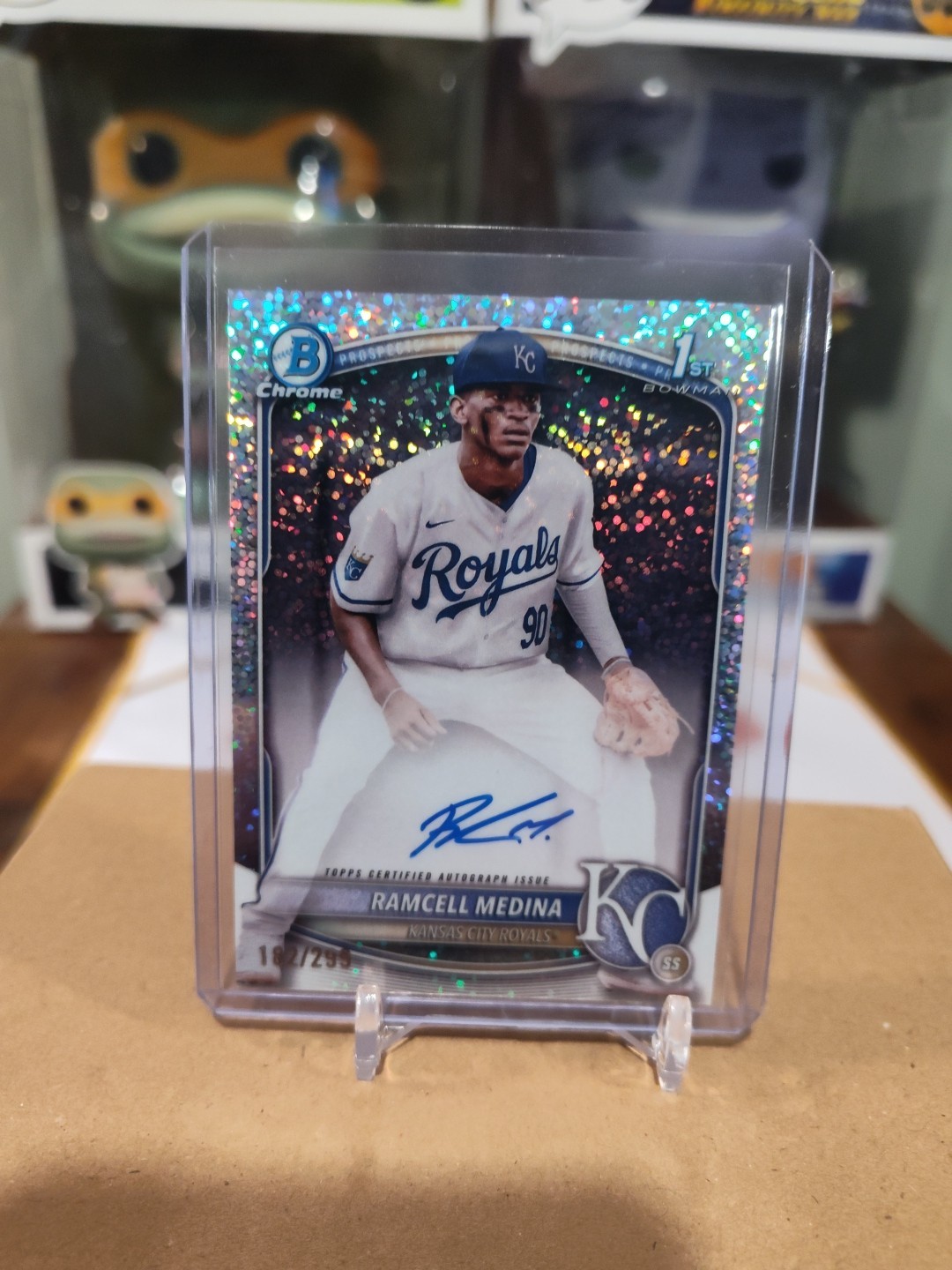 2025 Bowman Chrome Ramcell Medina Speckle Refractor Auto /299 1st Bowman