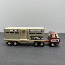 Tiny TONKA Horse Carrier Semi Truck Good Condition (1648)