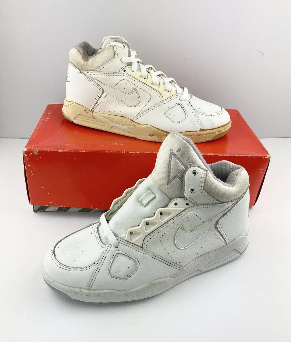 Hechting buffet Misbruik RARE! New/Old Stock Vintage 1991 Nike Air Sabre Flight Size 8 Deadstock  90's VTG | eBay