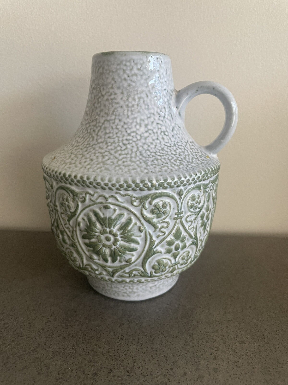 Picture 1 of 5
